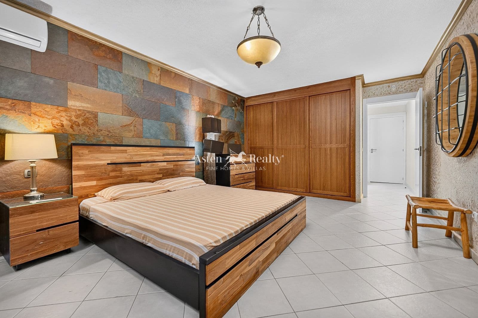 3 slaapkamer Huis te huur in Los Cristianos met zwembad garage - € 4.000 (Ref: 5764519)