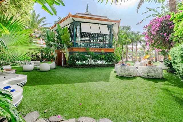 2 sypialnia Mieszkanie na sprzedaż w Playa de las Americas, Arona z basenem - 700 000 € (Ref: 5764655)