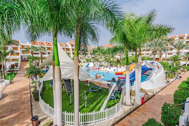 2 sypialnia Mieszkanie na sprzedaż w Playa de las Americas, Arona z basenem - 700 000 € (Ref: 5764655)