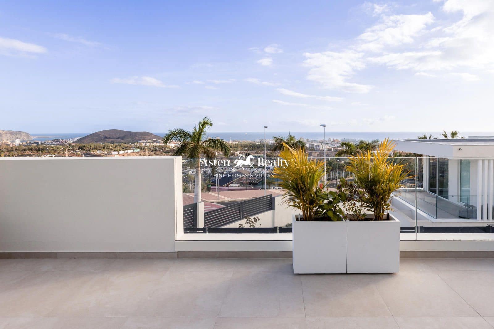 5 camera da letto Villa in vendita in Costa Adeje con piscina - 1.912.000 € (Rif: 5764940)