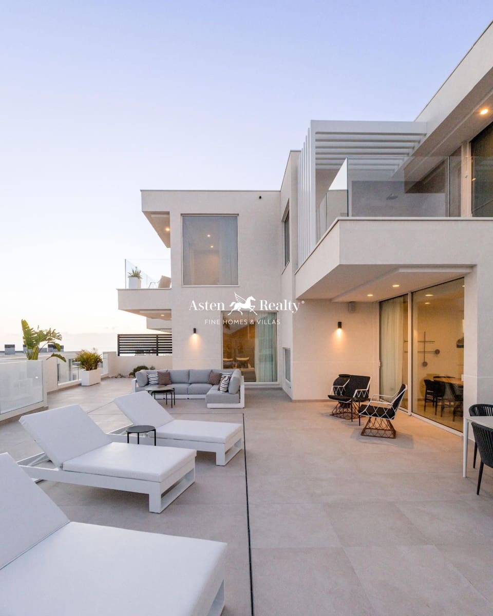 5 camera da letto Villa in vendita in Costa Adeje con piscina - 1.912.000 € (Rif: 5764940)