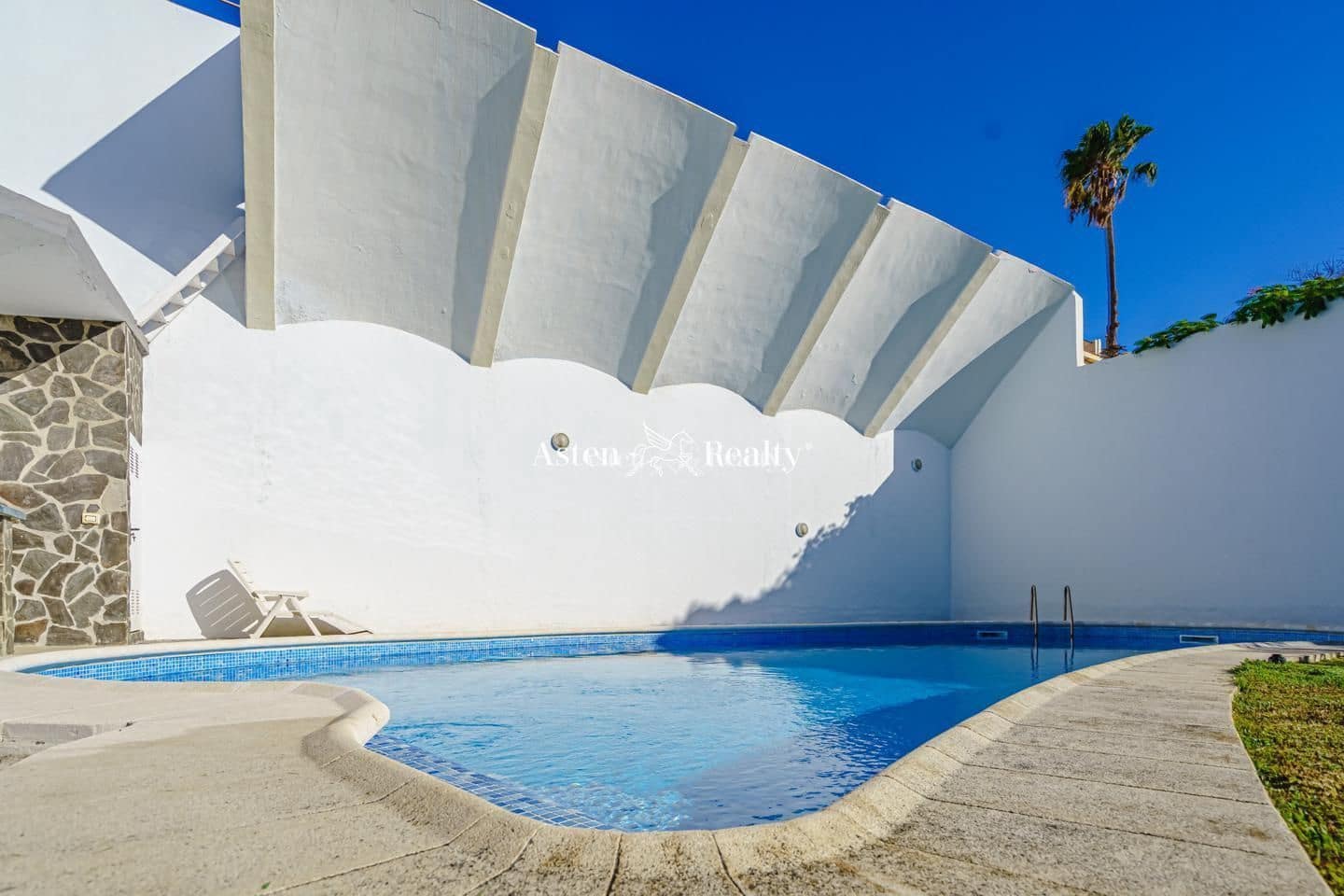 8 sovrum Hus till salu i Santa Cruz de Tenerife med pool - 3 100 000 € (Ref: 5765023)