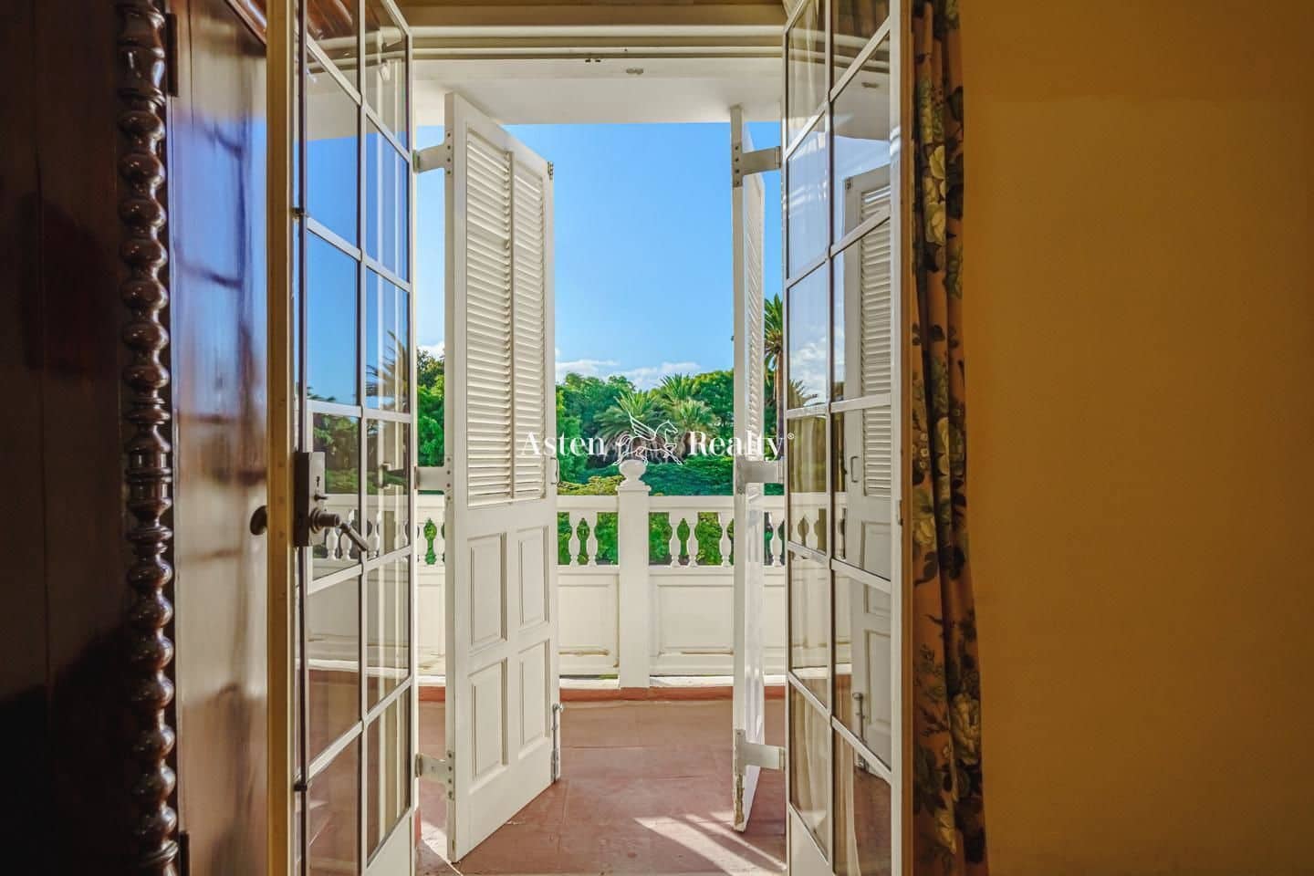 8 sovrum Hus till salu i Santa Cruz de Tenerife med pool - 3 100 000 € (Ref: 5765023)