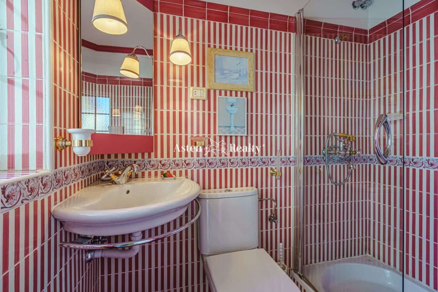 8 sovrum Hus till salu i Santa Cruz de Tenerife med pool - 3 100 000 € (Ref: 5765023)