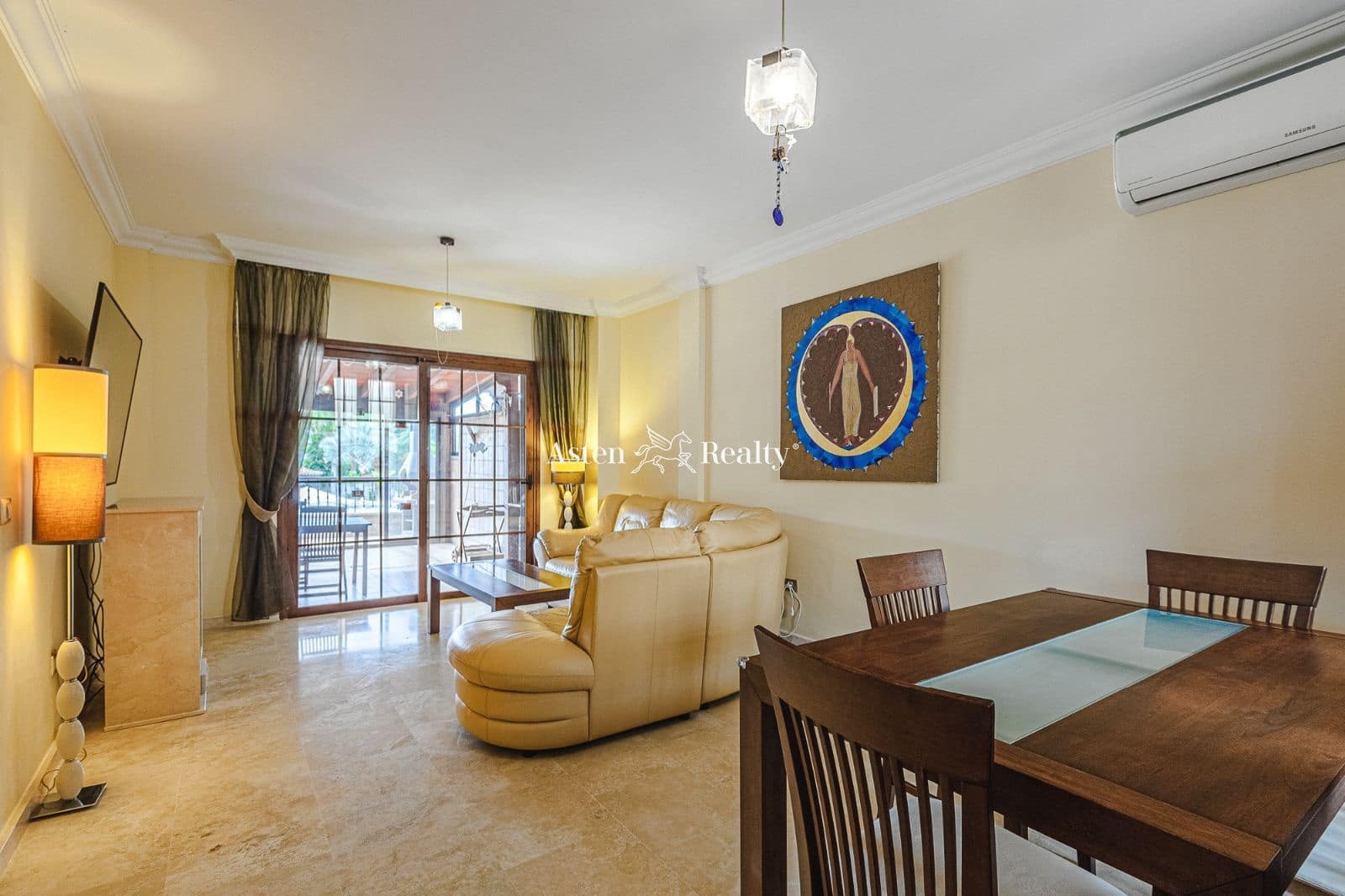 3 bedroom Townhouse for sale in Playa del Duque with pool garage - € 1,150,000 (Ref: 5803205)