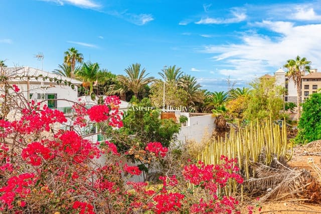 3 slaapkamer Huis te koop in Playa del Duque, Adeje met zwembad garage - € 1.150.000 (Ref: 5803205)