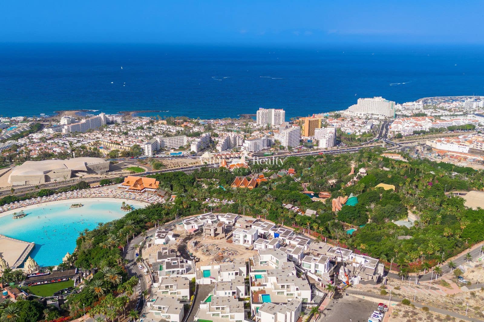 4 soveværelse Byhus til salg i Costa Adeje med swimmingpool garage - € 2.889.000 (Ref: 6239813)