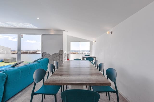 Chalet de 3 habitaciones en San Eugenio Alto, Adeje en venta con piscina garaje - 1.100.000 € (Ref: 6306151)