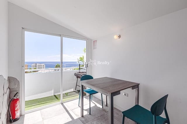 Chalet de 3 habitaciones en San Eugenio Alto, Adeje en venta con piscina garaje - 1.100.000 € (Ref: 6306151)