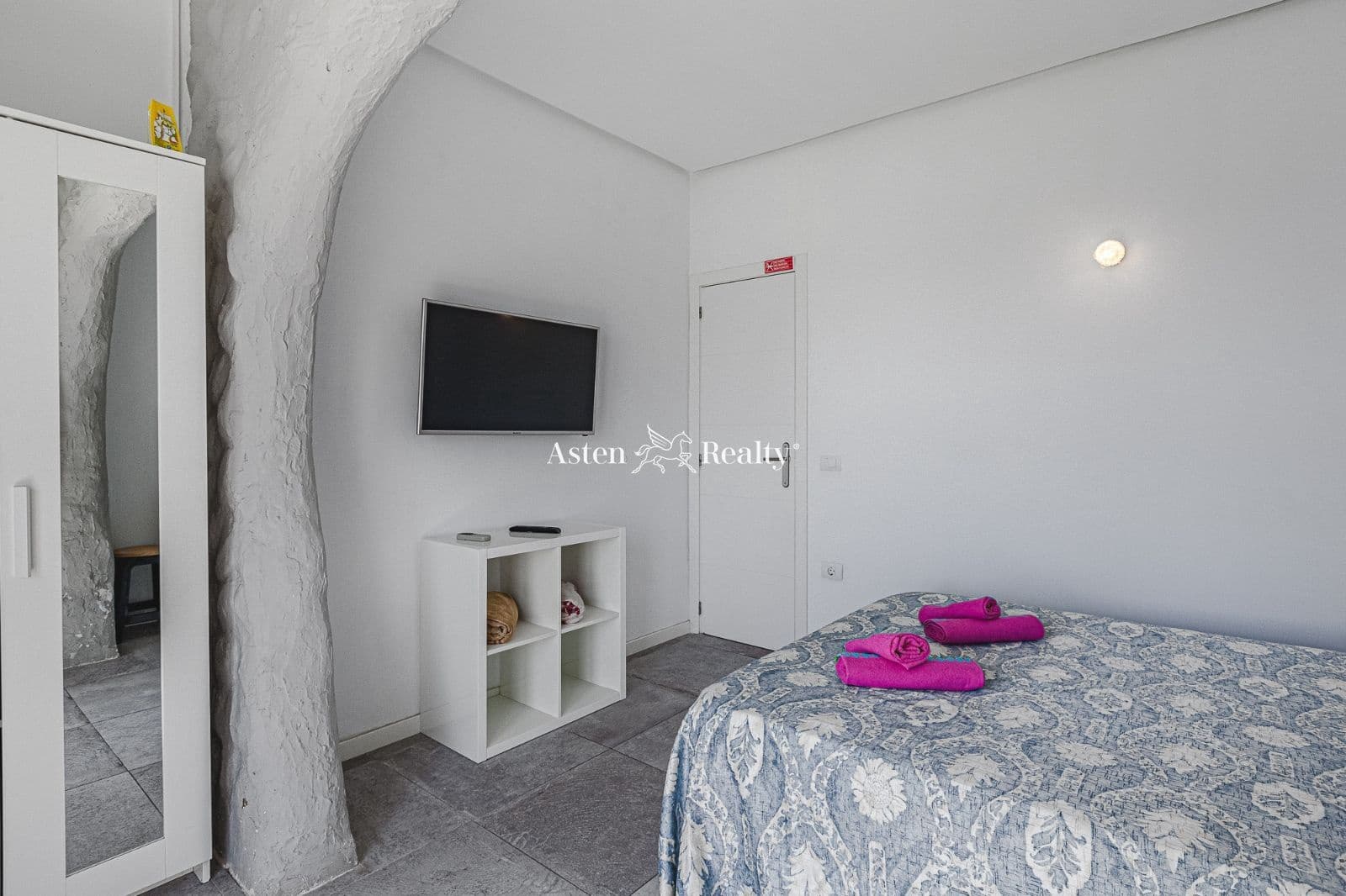 Chalet de 3 habitaciones en Costa Adeje en venta con piscina garaje - 1.100.000 € (Ref: 6306151)