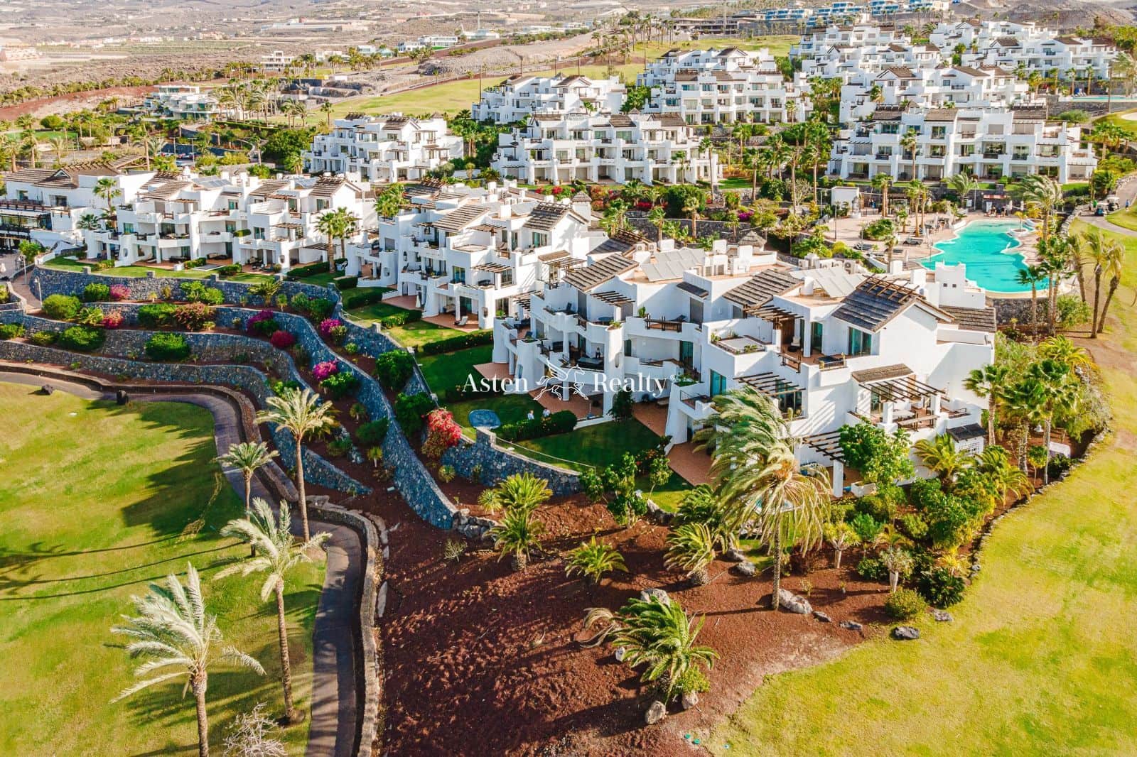 4 soveværelse Lejlighed til salg i Guia de Isora med swimmingpool garage - € 2.200.000 (Ref: 6658806)