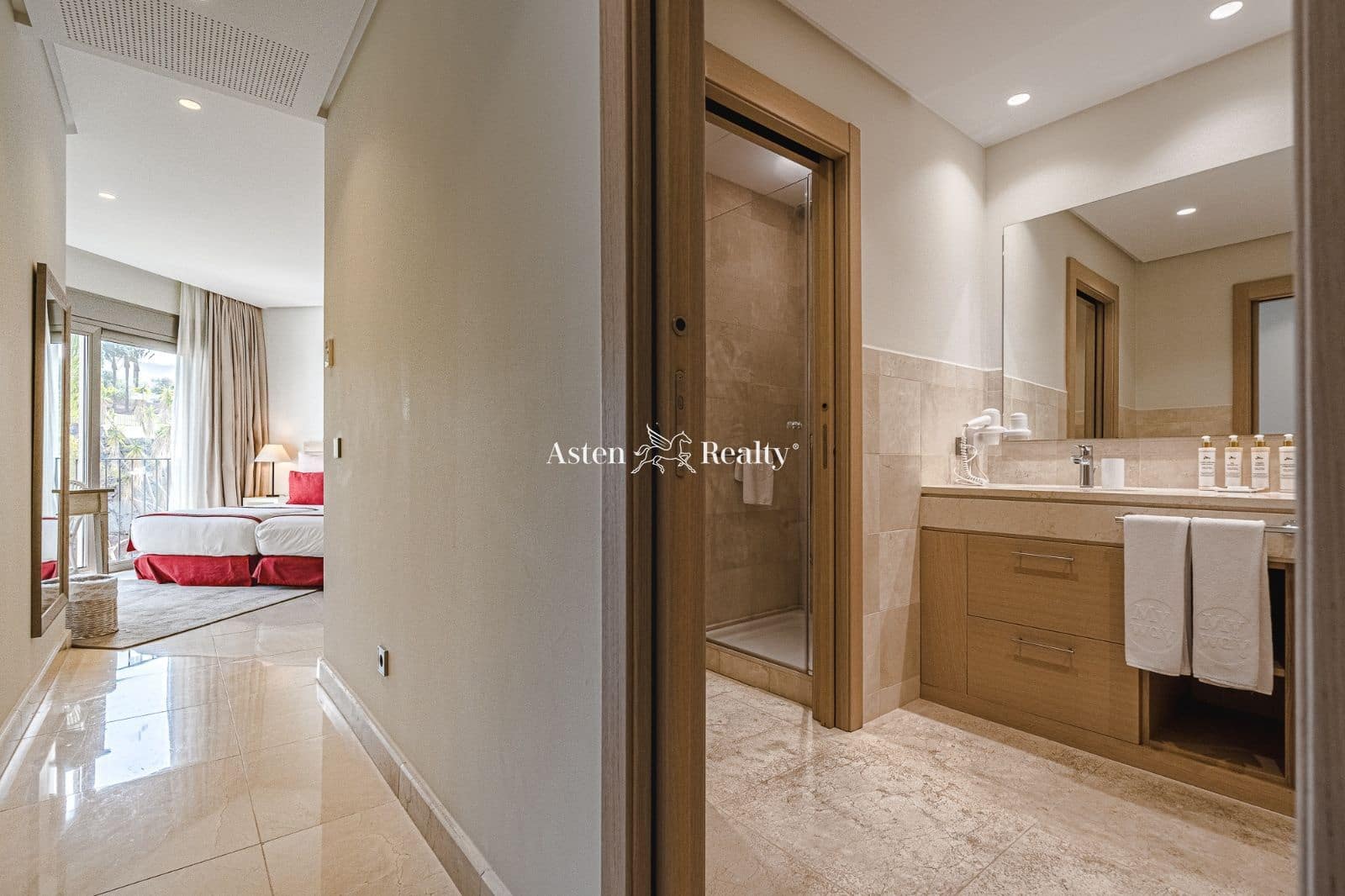 4 soveværelse Lejlighed til salg i Guia de Isora med swimmingpool garage - € 2.200.000 (Ref: 6658806)