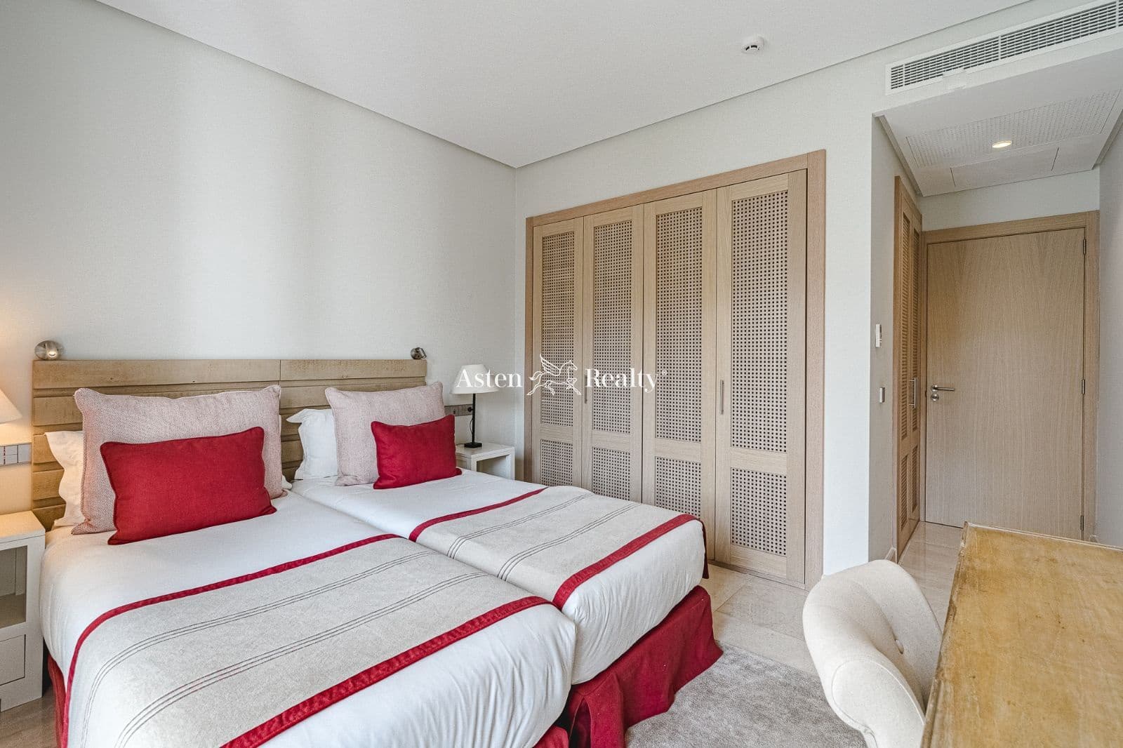 4 soveværelse Lejlighed til salg i Guia de Isora med swimmingpool garage - € 2.200.000 (Ref: 6658806)