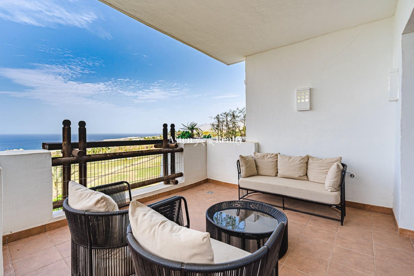 4 soveværelse Lejlighed til salg i Guia de Isora med swimmingpool garage - € 2.200.000 (Ref: 6658806)