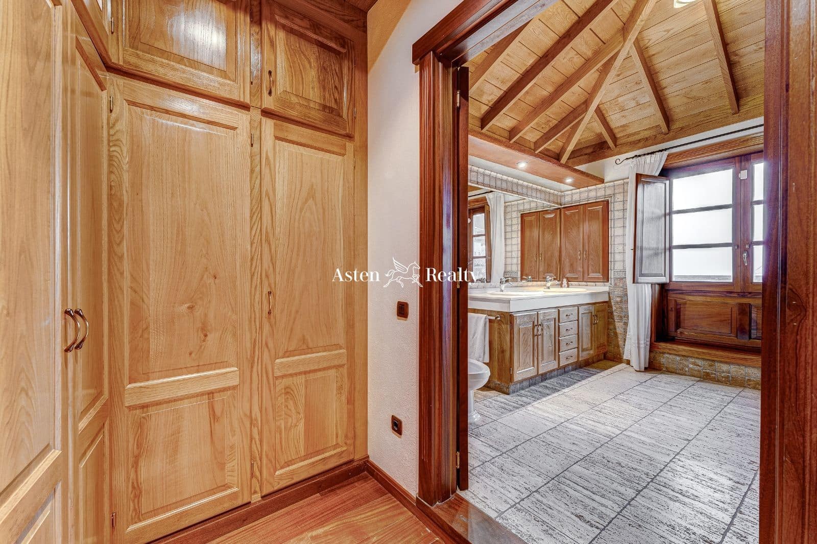 4 soverom Villa til salgs i Vilaflor - € 535 000 (Ref: 6728204)