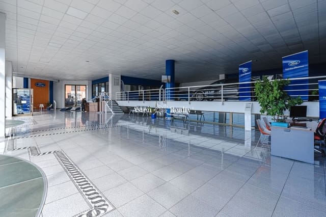 Erhverv til salg i San Isidro de Abona, Granadilla de Abona - € 3.000.000 (Ref: 6744615)