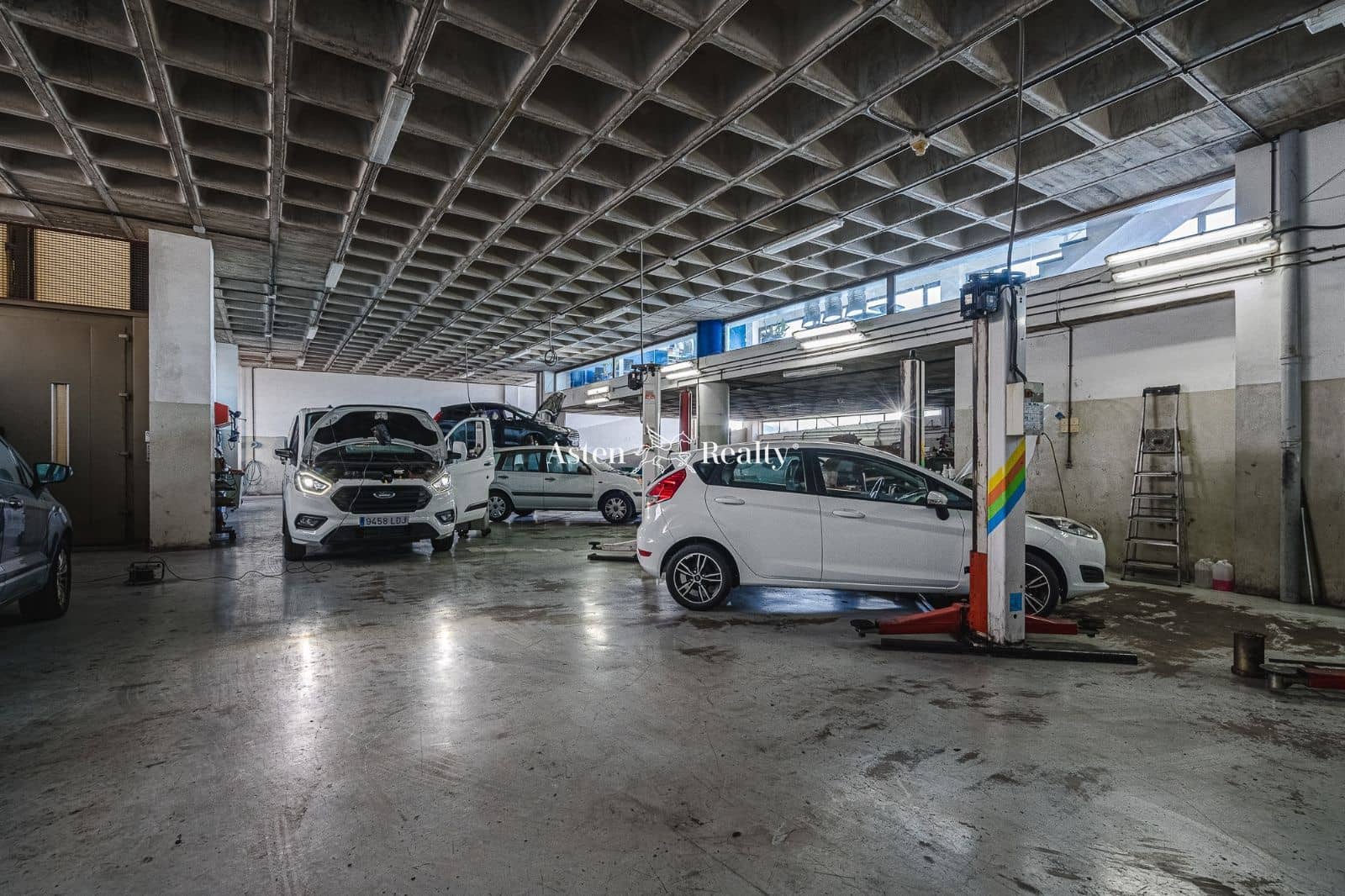 Komercyjne na sprzedaż w San Isidro de Abona - 3 000 000 € (Ref: 6744615)