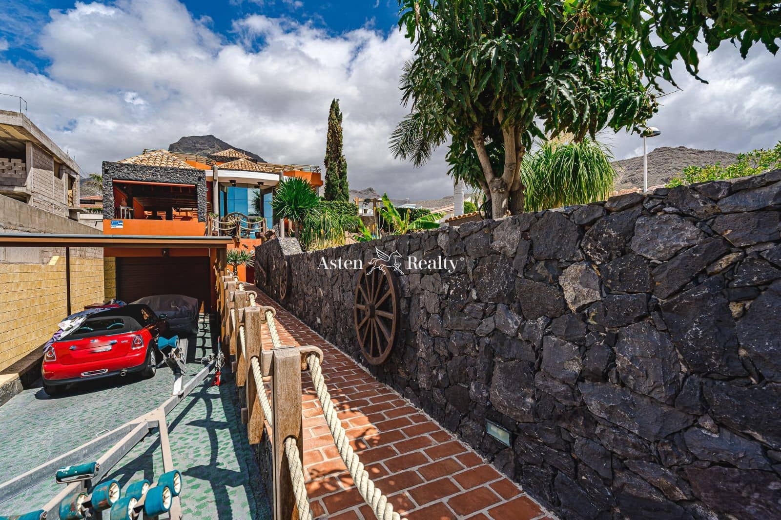 5 soverom Hus til salgs i Torviscas med svømmebasseng - € 2 310 000 (Ref: 6770313)