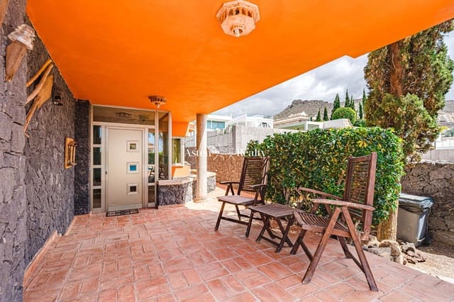 5 quarto Casa em Banda para venda em Torviscas, Adeje com piscina - 2 310 000 € (Ref: 6770313)