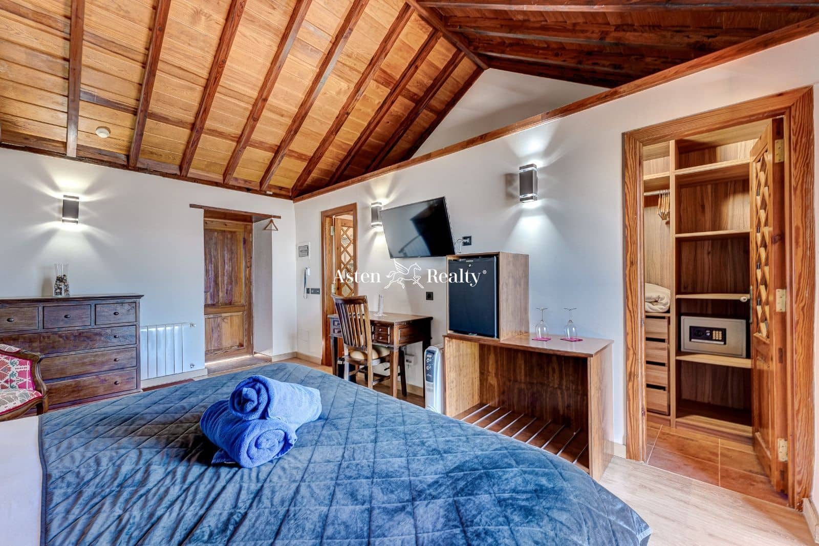 20 soveværelse Hotel til salg i Los Realejos - € 3.600.000 (Ref: 6804175)