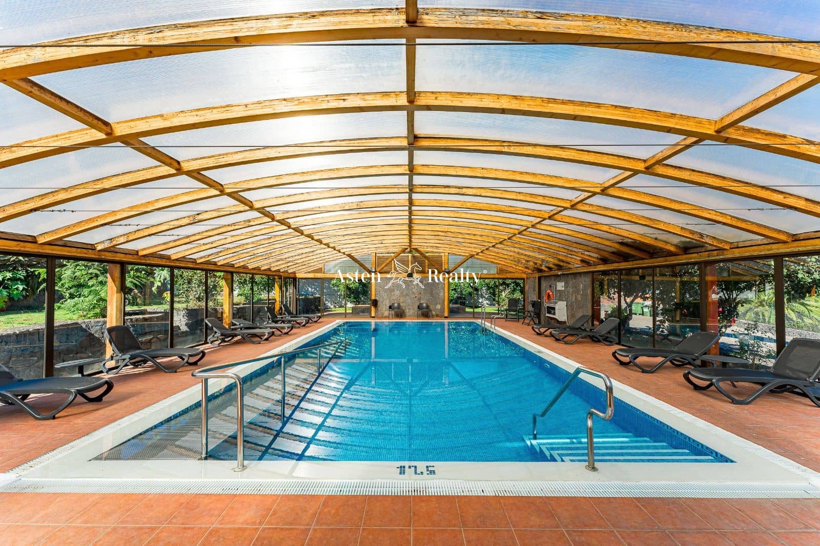 20 soveværelse Hotel til salg i Los Realejos - € 3.600.000 (Ref: 6804175)