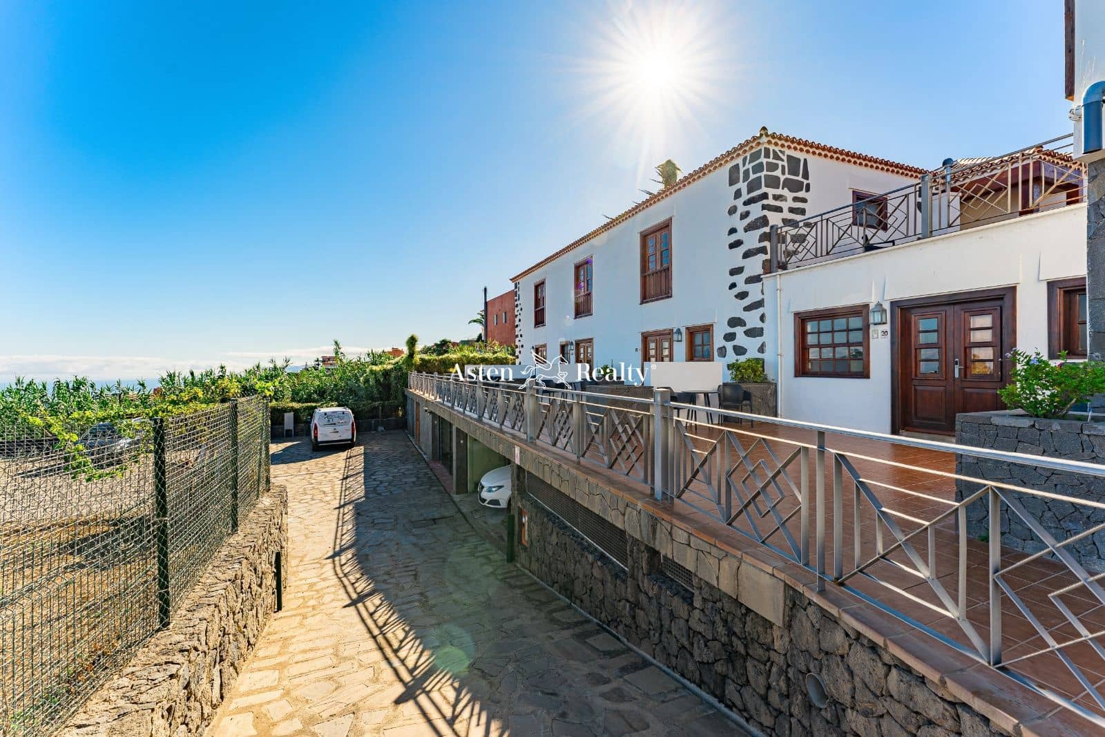 20 soveværelse Hotel til salg i Los Realejos - € 3.600.000 (Ref: 6804175)