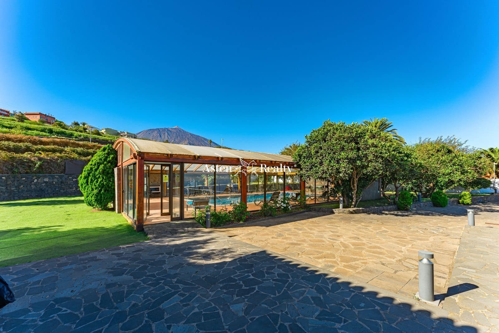 20 soveværelse Hotel til salg i Los Realejos - € 3.600.000 (Ref: 6804175)