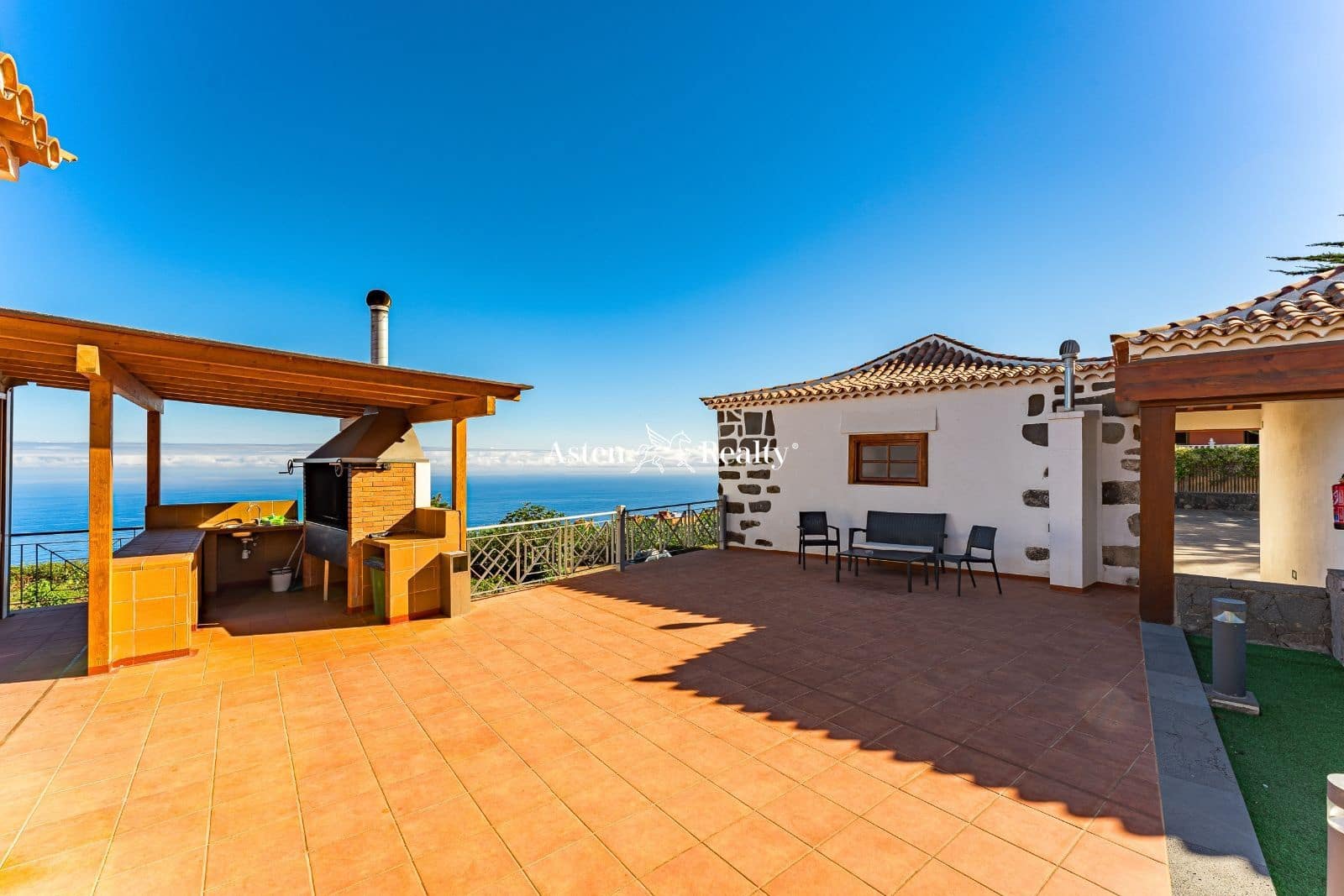 20 soveværelse Hotel til salg i Los Realejos - € 3.600.000 (Ref: 6804175)