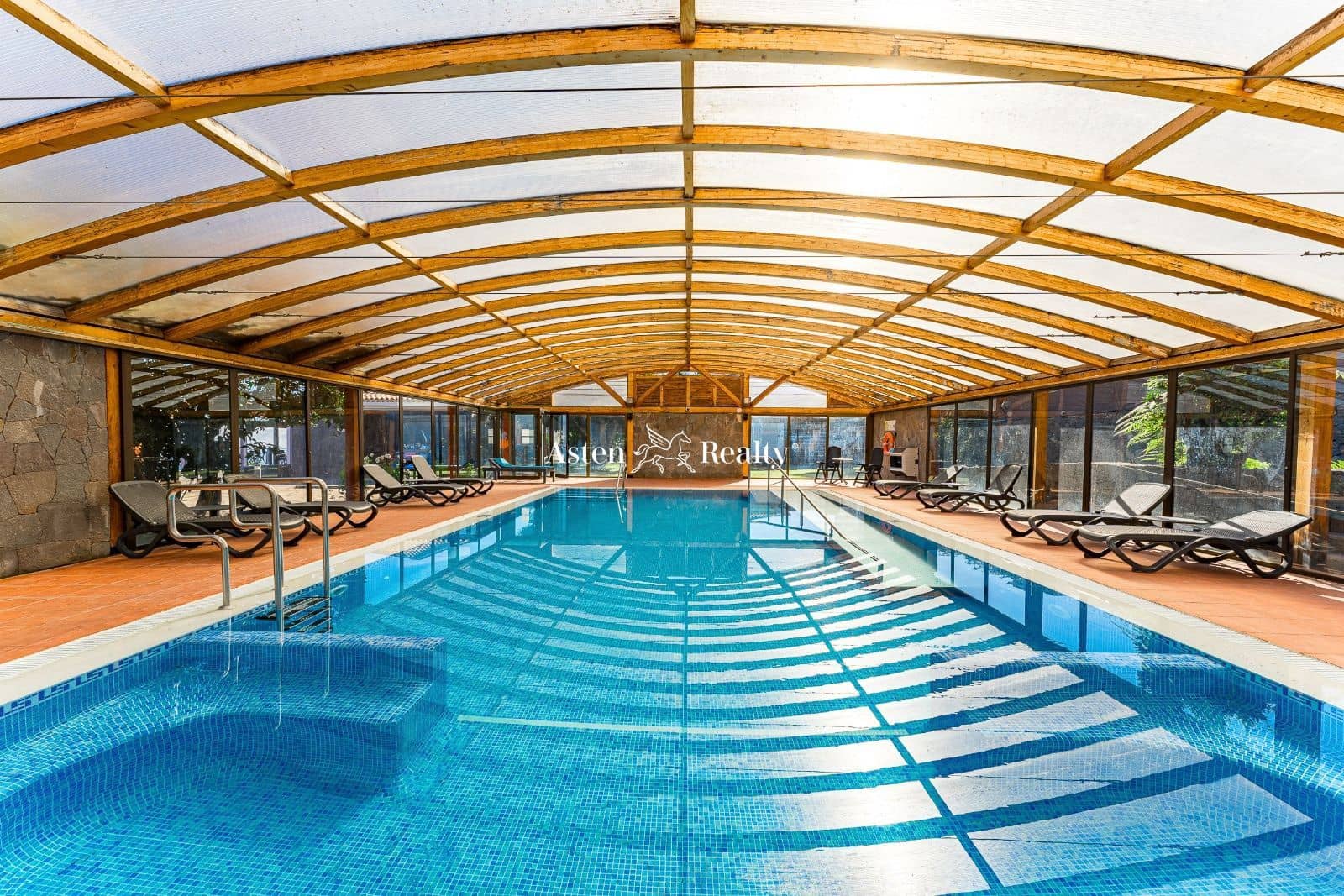 20 soveværelse Hotel til salg i Los Realejos - € 3.600.000 (Ref: 6804175)