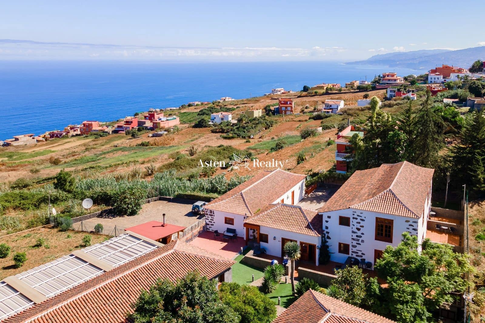 20 soveværelse Hotel til salg i Los Realejos - € 3.600.000 (Ref: 6804175)