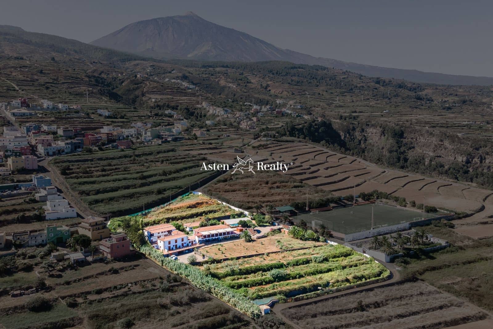 20 soveværelse Hotel til salg i Los Realejos - € 3.600.000 (Ref: 6804175)