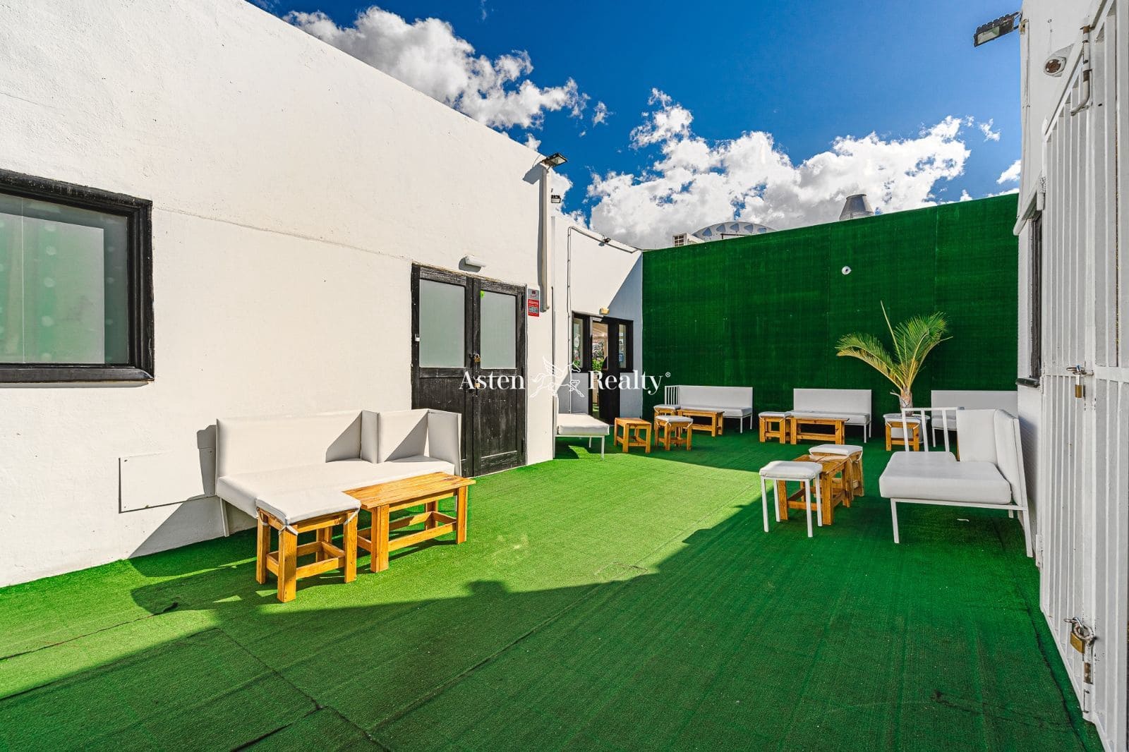 Bedrift til salgs i Costa Adeje - € 599 000 (Ref: 6804190)