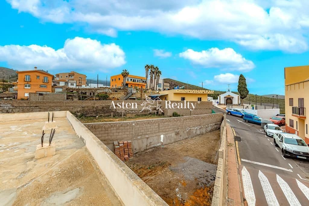 3 makuuhuone Huvila myytävänä paikassa El Fronton - 330 000 € (Ref: 6819937)