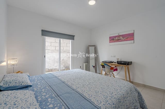 3 soveværelse Villa til salg i El Fronton, San Miguel de Abona - € 330.000 (Ref: 6819937)