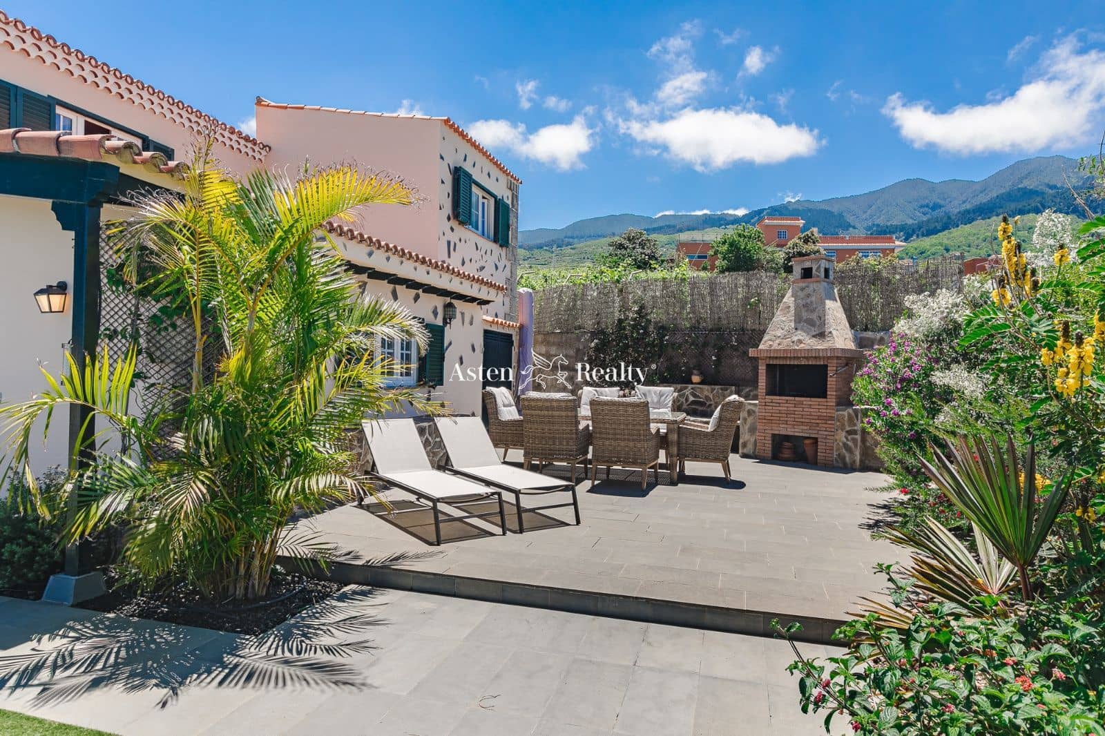 4 slaapkamer Huis te koop in La Victoria de Acentejo met zwembad garage - € 948.000 (Ref: 6891970)