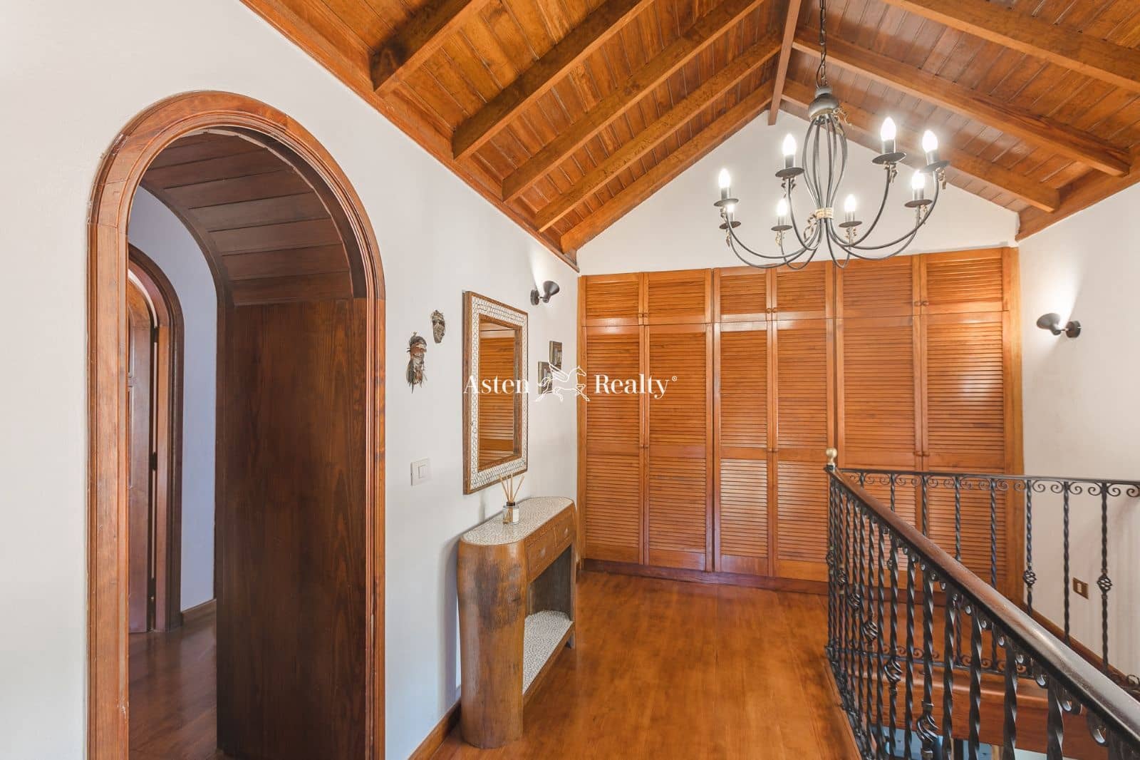 4 slaapkamer Huis te koop in La Victoria de Acentejo met zwembad garage - € 948.000 (Ref: 6891970)