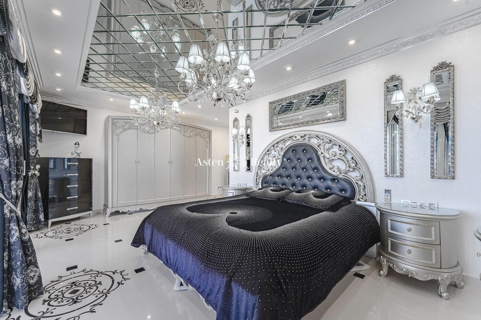 6 soveværelse Byhus til salg i La Caleta Adeje med swimmingpool garage - € 4.250.000 (Ref: 6908889)