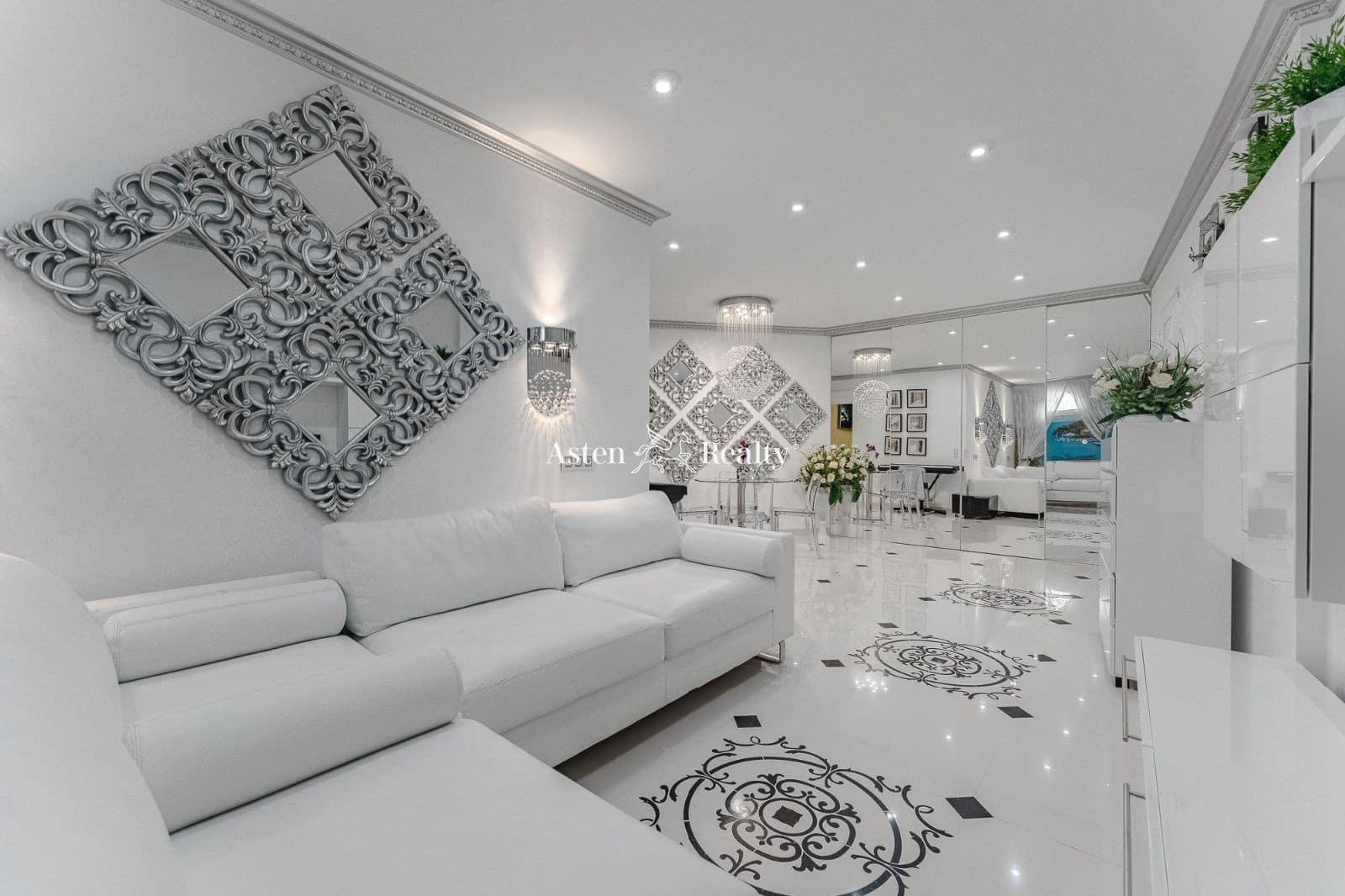 6 soveværelse Byhus til salg i La Caleta Adeje med swimmingpool garage - € 4.250.000 (Ref: 6908889)