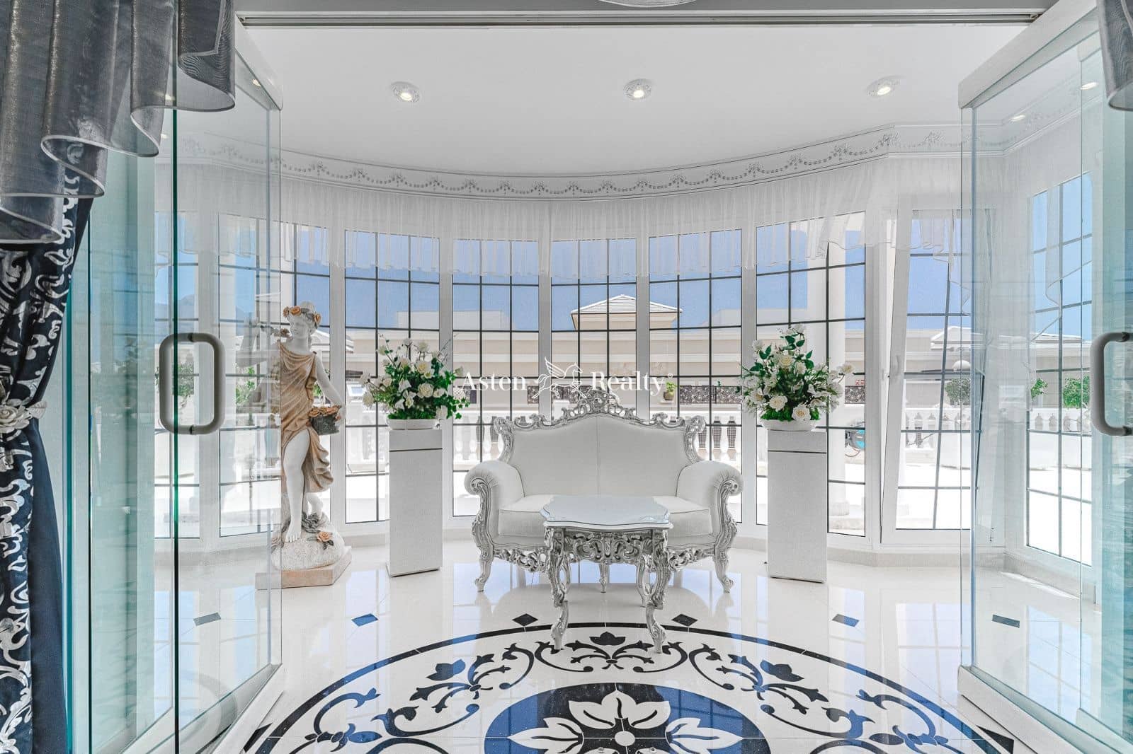 6 soveværelse Byhus til salg i La Caleta Adeje med swimmingpool garage - € 4.250.000 (Ref: 6908889)