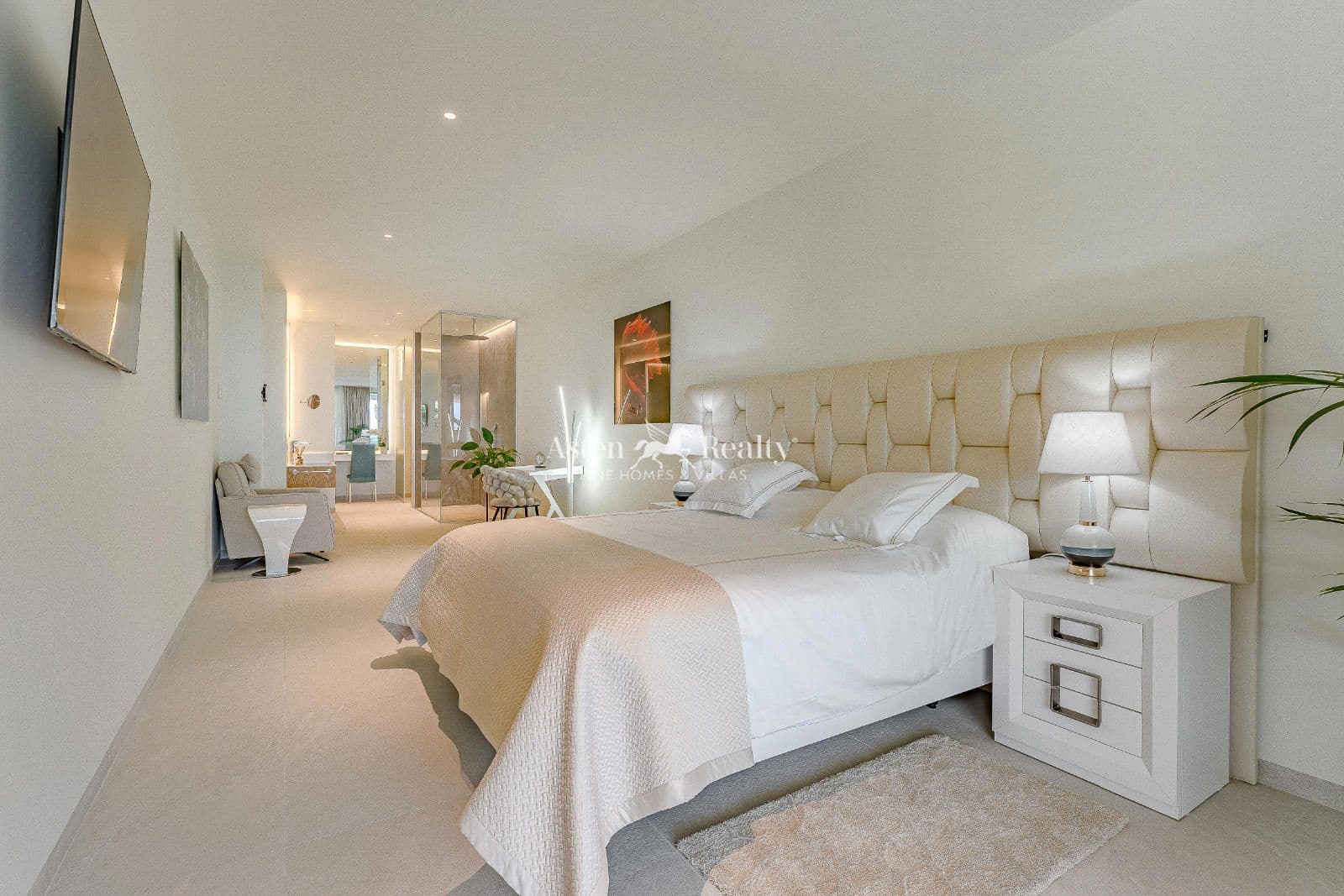 3 soverom Hus til salgs i Costa Adeje med svømmebasseng garasje - € 3 800 000 (Ref: 6913799)