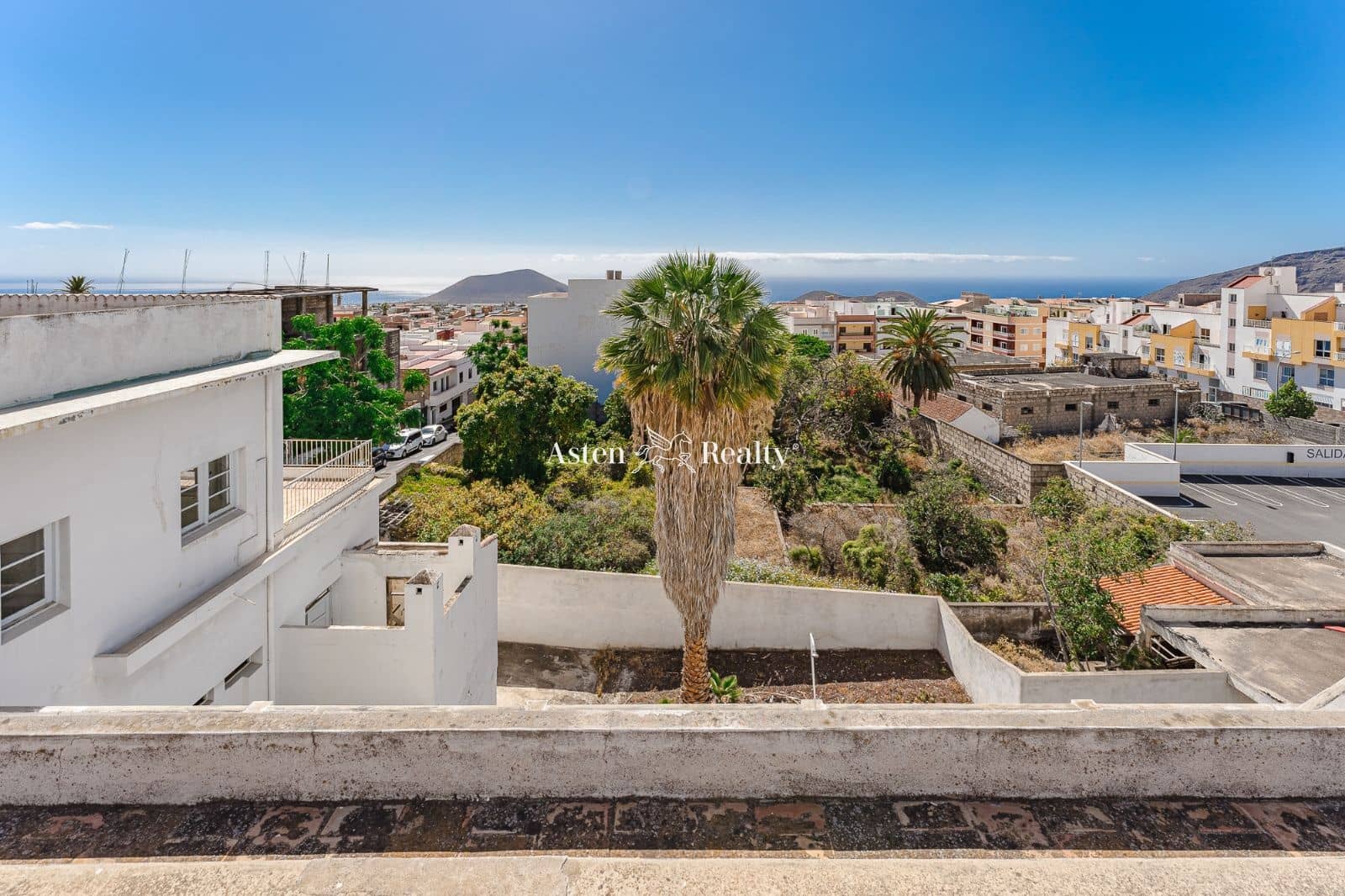 Huvila myytävänä paikassa Guimar - 1 650 000 € (Ref: 6955146)