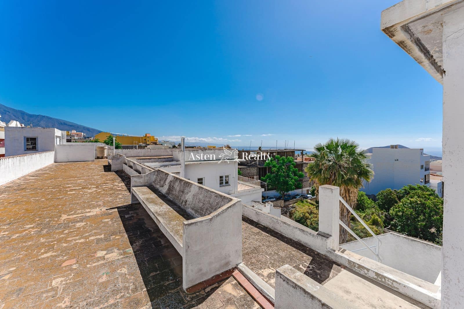 Huvila myytävänä paikassa Guimar - 1 650 000 € (Ref: 6955146)