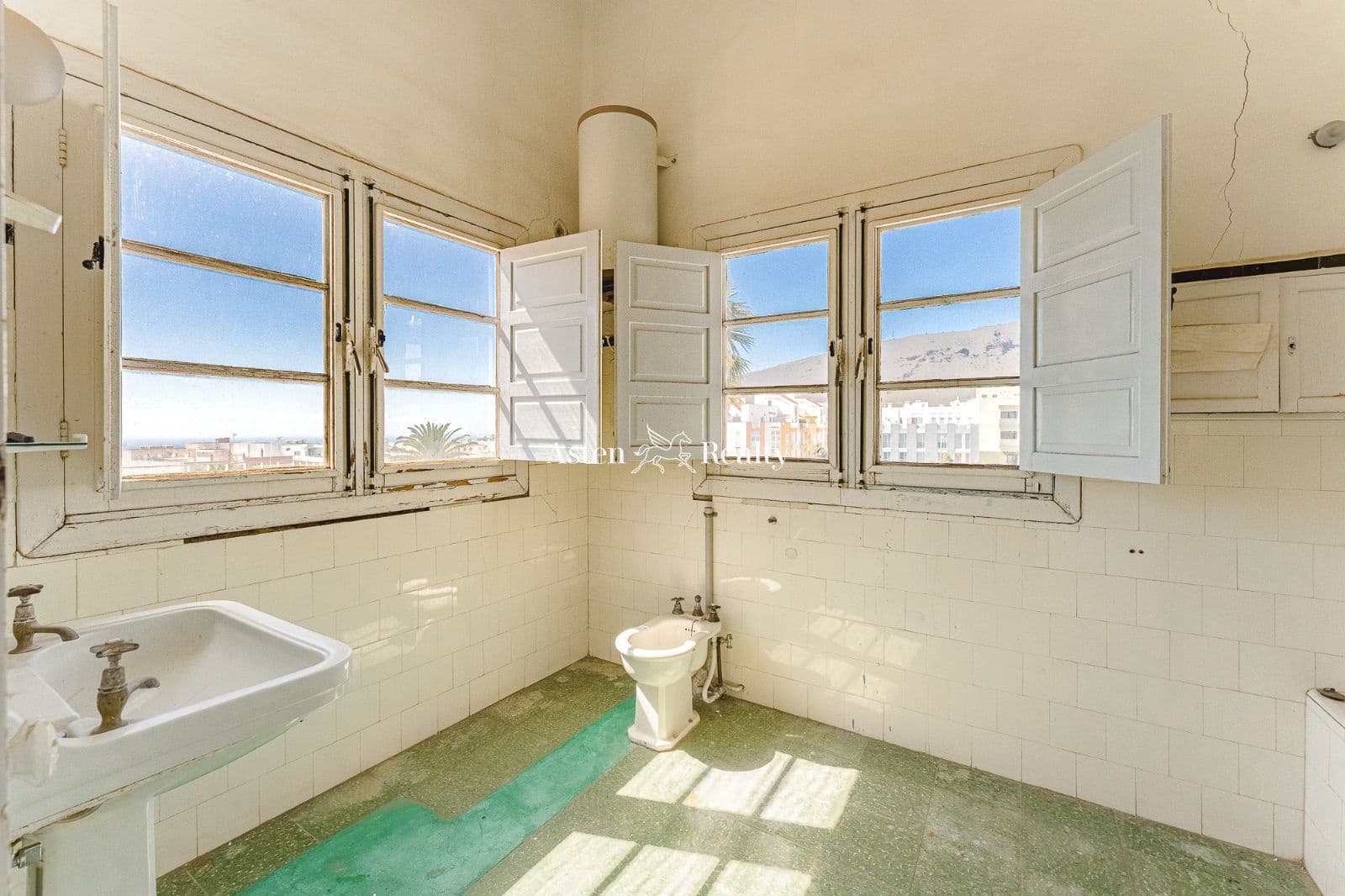 Huvila myytävänä paikassa Guimar - 1 650 000 € (Ref: 6955146)