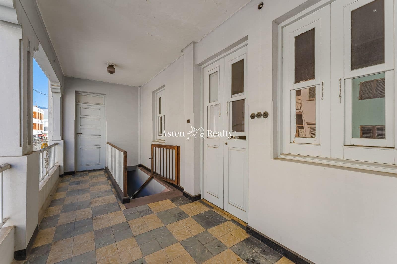 Huvila myytävänä paikassa Guimar - 1 650 000 € (Ref: 6955146)