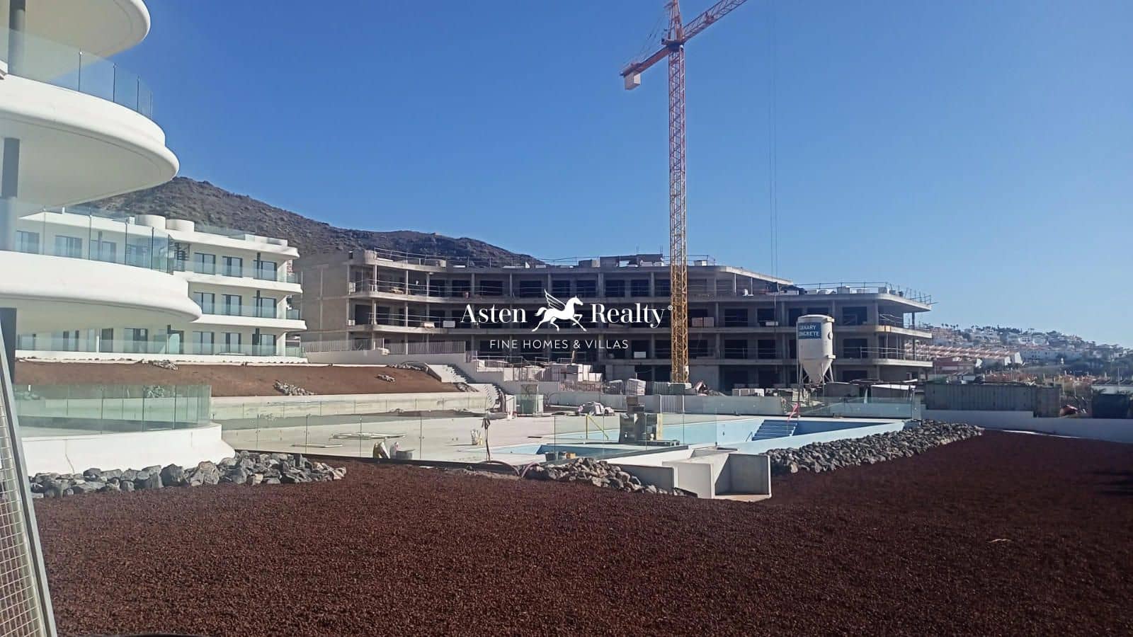 2 soverom Leilighet til salgs i Torviscas med svømmebasseng garasje - € 595 000 (Ref: 6971935)