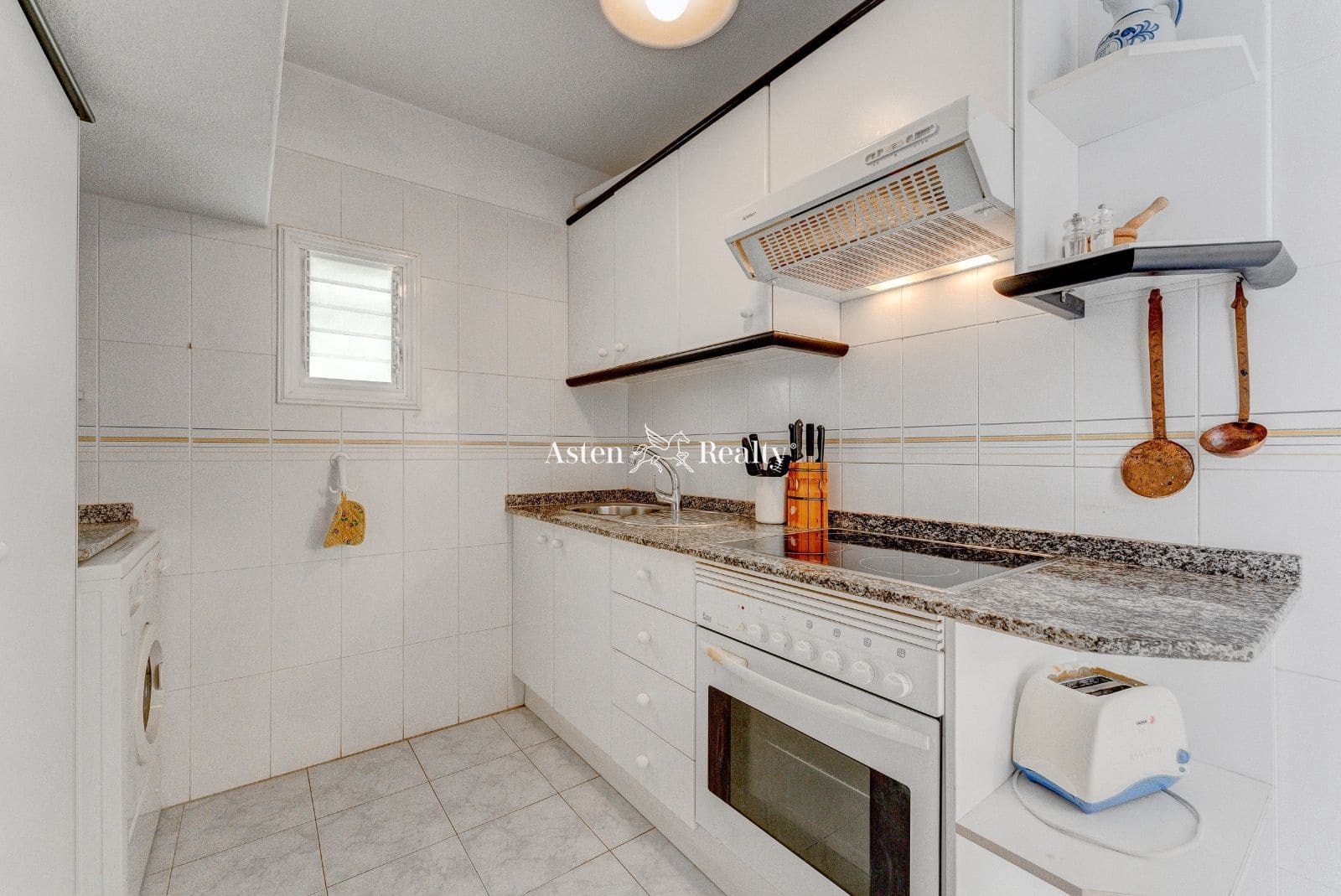 2 soveværelse Penthouse til salg i Puerto Santiago med garage - € 490.000 (Ref: 6993337)