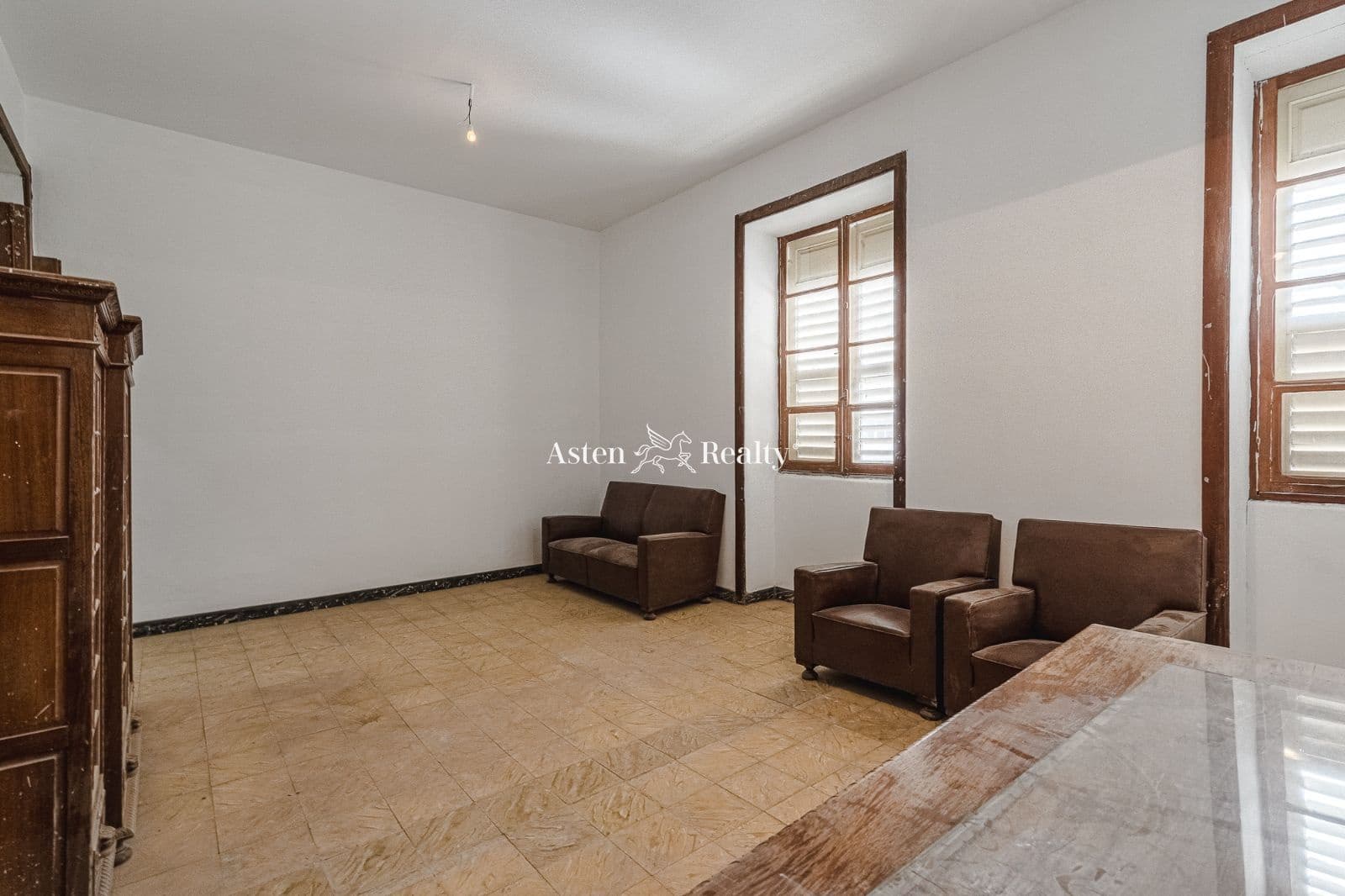 7 bedroom Villa for sale in Guimar with garage - € 850,000 (Ref: 7036103)