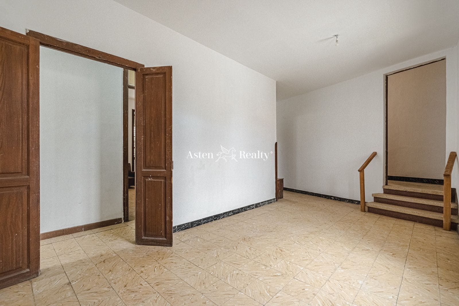 7 bedroom Villa for sale in Guimar with garage - € 850,000 (Ref: 7036103)