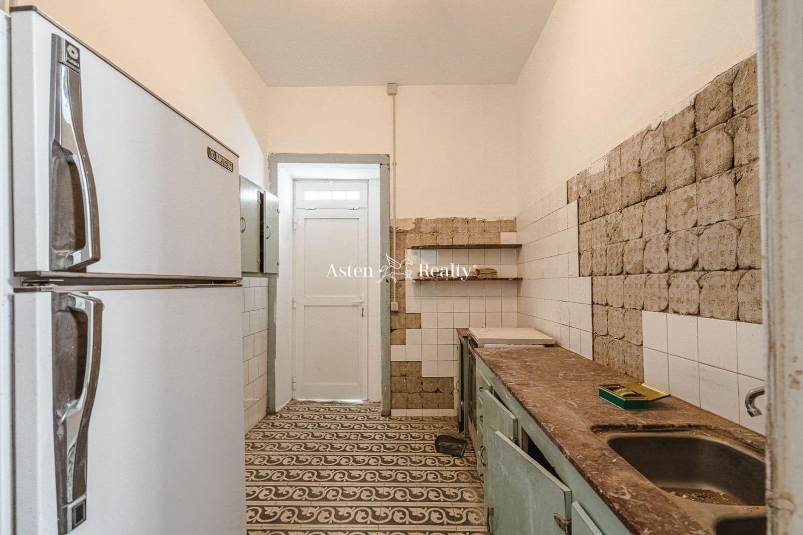 7 bedroom Villa for sale in Guimar with garage - € 850,000 (Ref: 7036103)