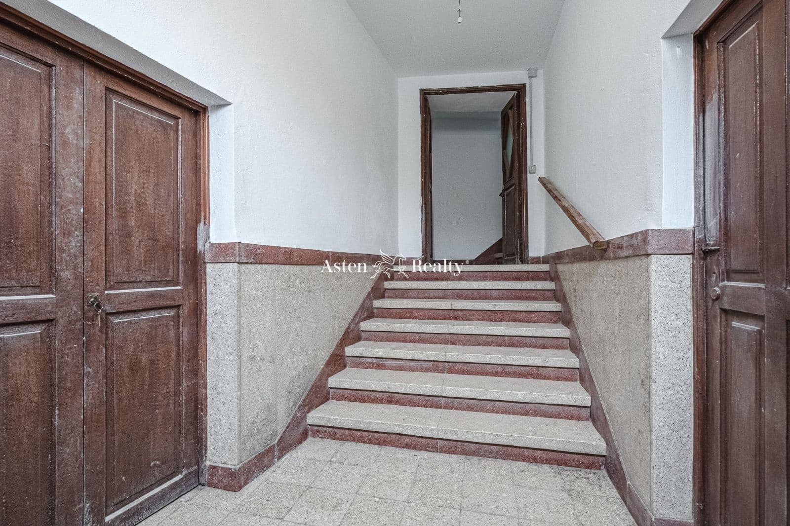 7 bedroom Villa for sale in Guimar with garage - € 850,000 (Ref: 7036103)